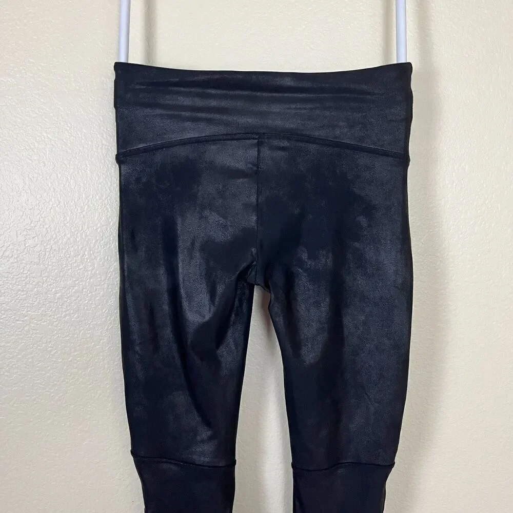 Spanx Women's Size M Black Faux Leather Moto Seamless Leggings Biker Modern